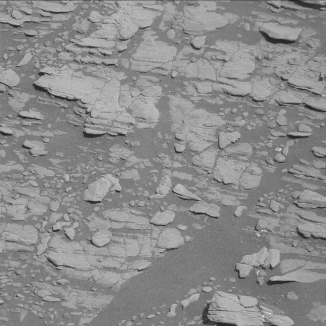Sol 2936: Mast Camera (Mastcam)