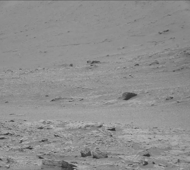 Sol 2938: Mast Camera (Mastcam)