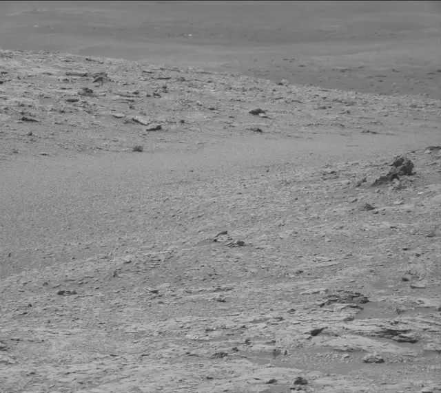 Sol 2938: Mast Camera (Mastcam)