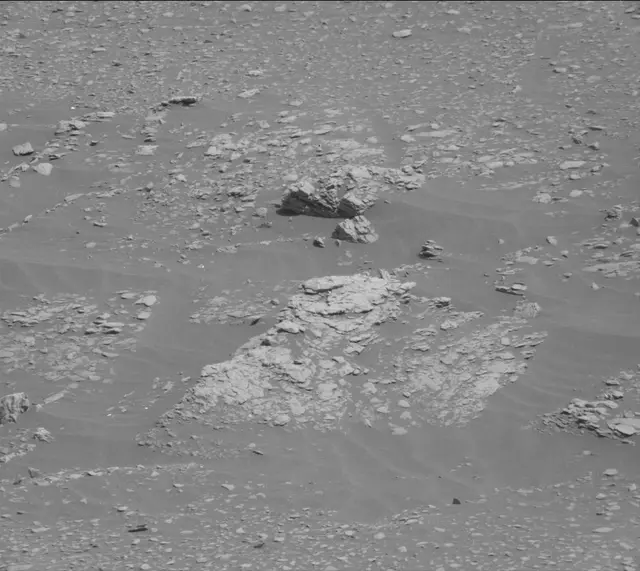 Sol 2938: Mast Camera (Mastcam)