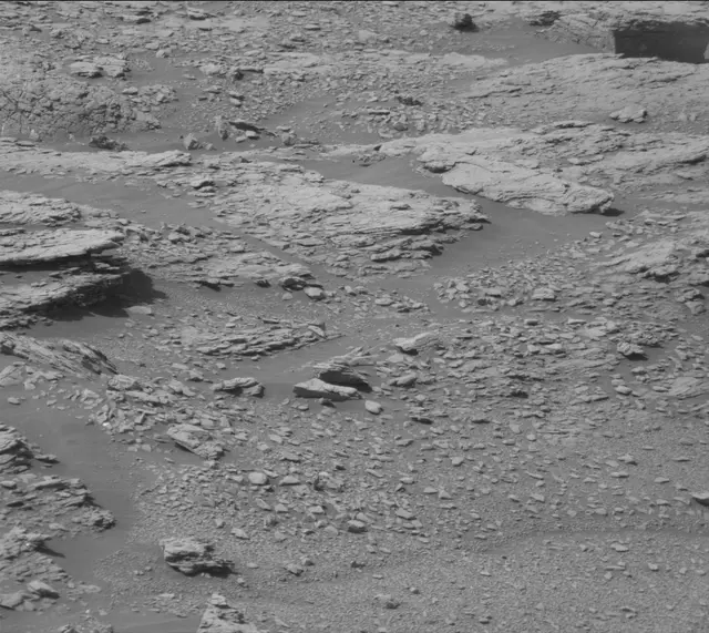 Sol 2938: Mast Camera (Mastcam)