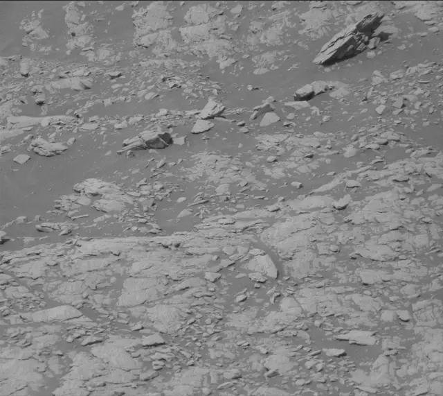 Sol 2938: Mast Camera (Mastcam)