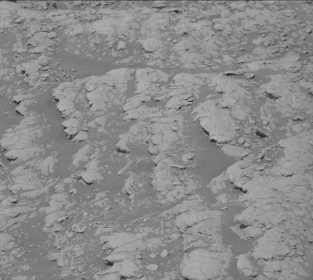 Sol 2938: Mast Camera (Mastcam)