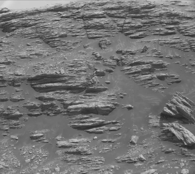 Sol 2940: Mast Camera (Mastcam)