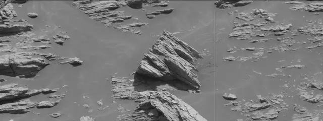 Sol 2940: Mast Camera (Mastcam)