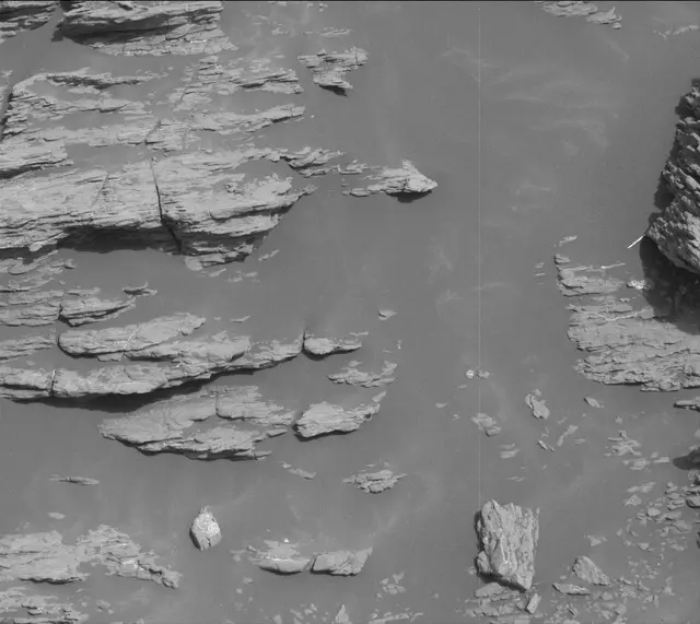 Sol 2940: Mast Camera (Mastcam)