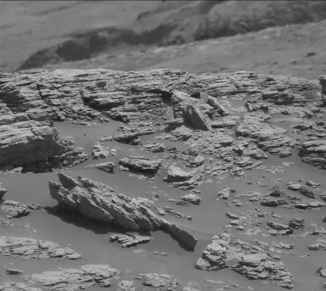 Sol 2940: Mast Camera (Mastcam)