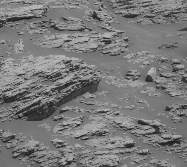 Sol 2940: Mast Camera (Mastcam)
