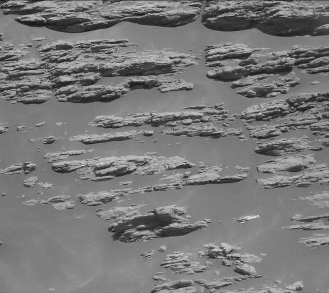 Sol 2940: Mast Camera (Mastcam)