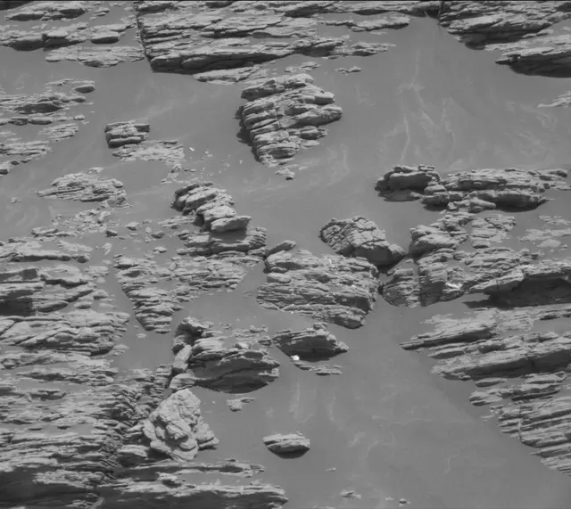 Sol 2940: Mast Camera (Mastcam)