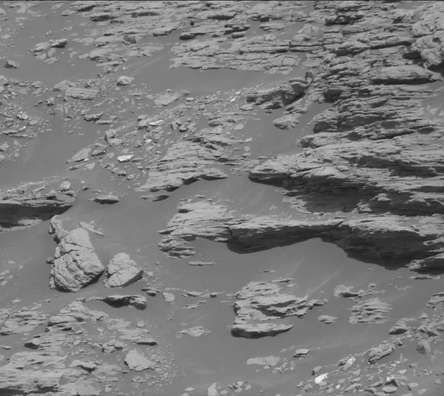Sol 2940: Mast Camera (Mastcam)