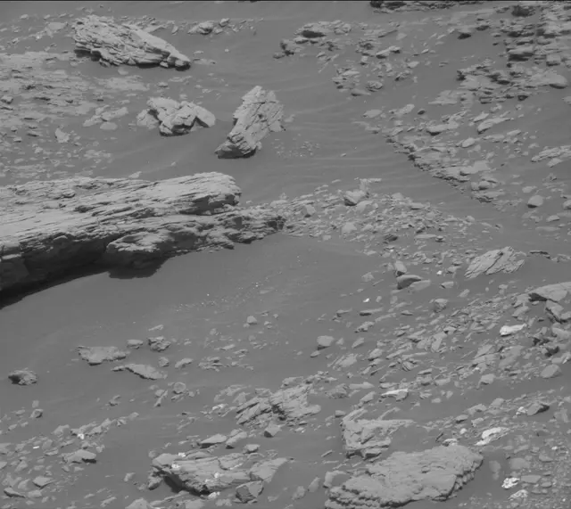Sol 2940: Mast Camera (Mastcam)