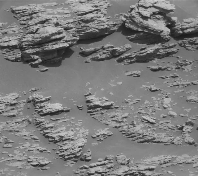 Sol 2940: Mast Camera (Mastcam)
