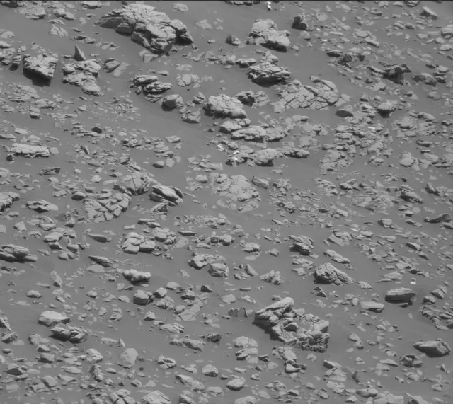 Sol 2940: Mast Camera (Mastcam)
