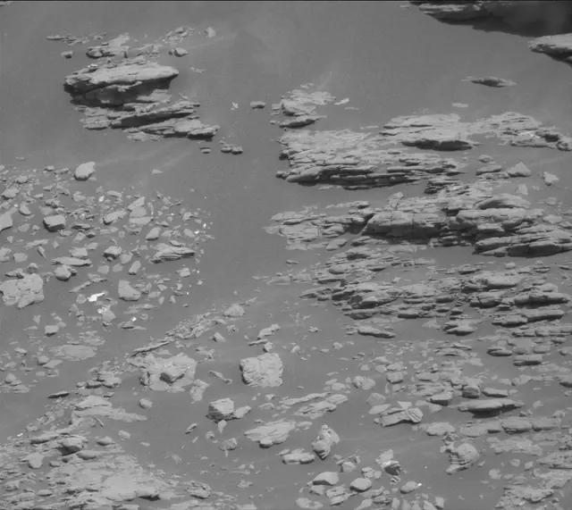 Sol 2940: Mast Camera (Mastcam)
