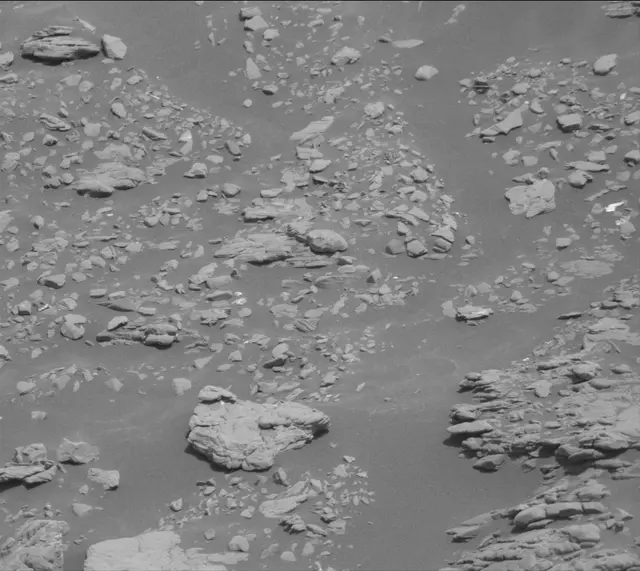 Sol 2940: Mast Camera (Mastcam)