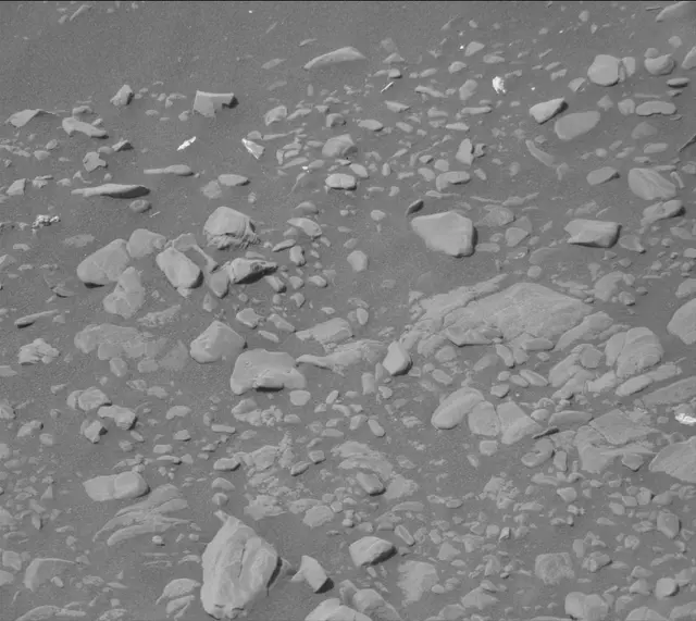 Sol 2940: Mast Camera (Mastcam)
