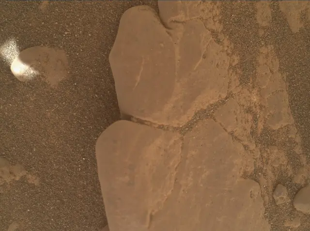 Sol 2942: Mars Hand Lens Imager (MAHLI)