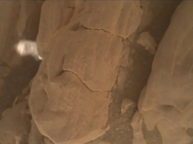 Sol 2942: Mars Hand Lens Imager (MAHLI)