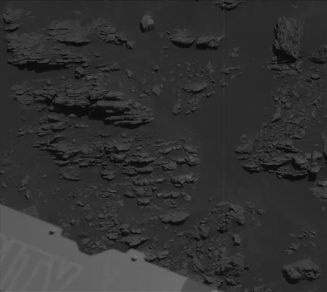 Sol 2943: Mast Camera (Mastcam)