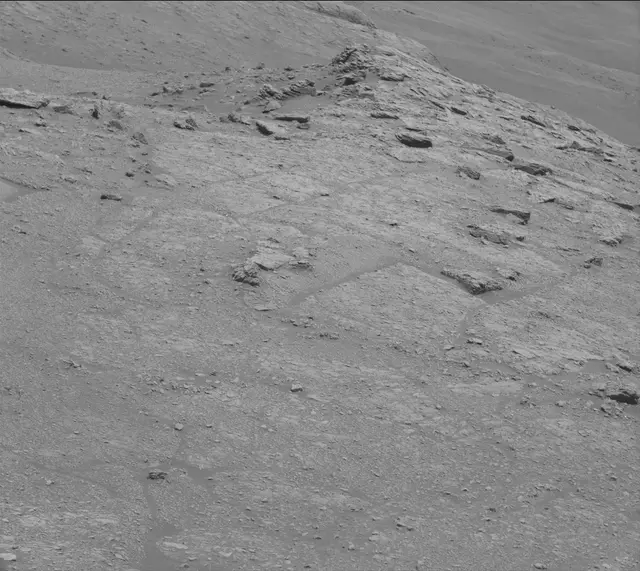 Sol 2943: Mast Camera (Mastcam)