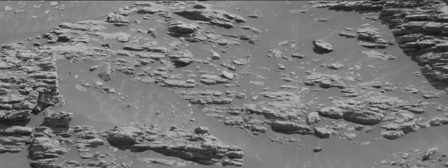 Sol 2943: Mast Camera (Mastcam)