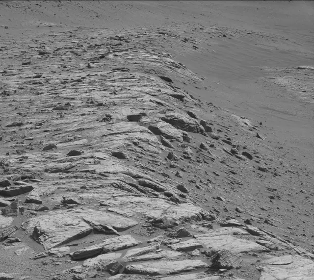 Sol 2943: Mast Camera (Mastcam)