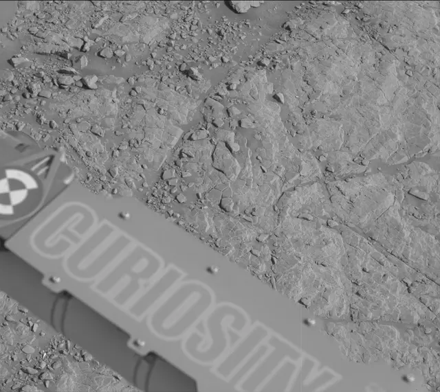Sol 2943: Mast Camera (Mastcam)