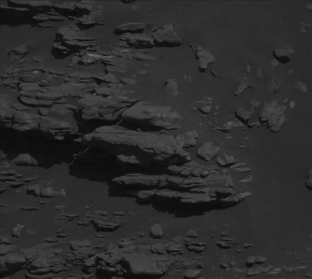 Sol 2943: Mast Camera (Mastcam)