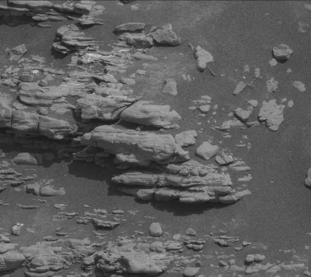 Sol 2943: Mast Camera (Mastcam)