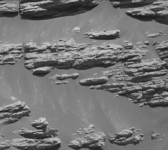 Sol 2943: Mast Camera (Mastcam)