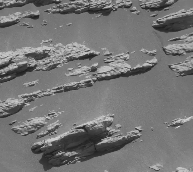 Sol 2943: Mast Camera (Mastcam)