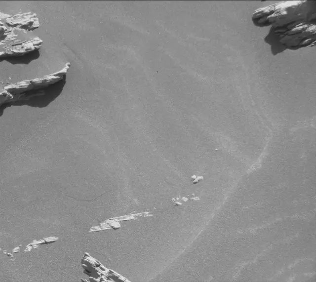 Sol 2943: Mast Camera (Mastcam)