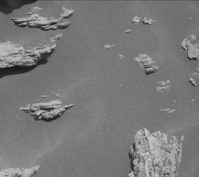 Sol 2943: Mast Camera (Mastcam)