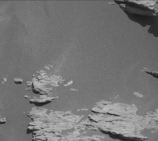 Sol 2943: Mast Camera (Mastcam)