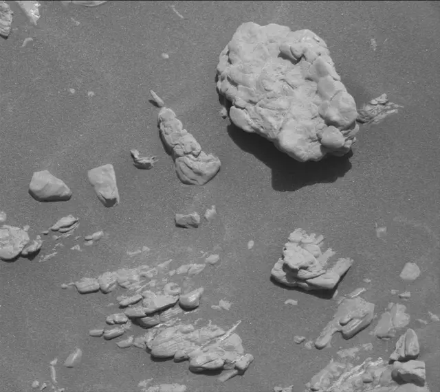 Sol 2943: Mast Camera (Mastcam)