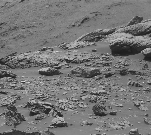 Sol 2943: Mast Camera (Mastcam)