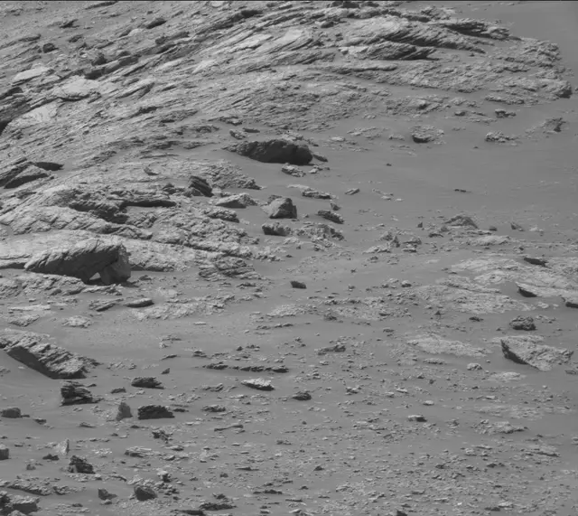 Sol 2943: Mast Camera (Mastcam)