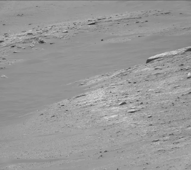 Sol 2943: Mast Camera (Mastcam)