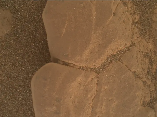 Sol 2943: Mars Hand Lens Imager (MAHLI)