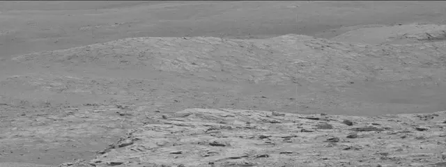 Sol 2945: Mast Camera (Mastcam)