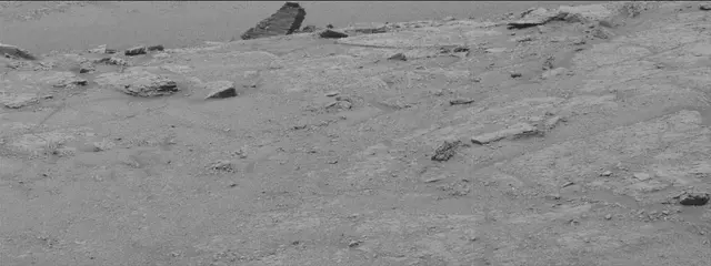Sol 2945: Mast Camera (Mastcam)