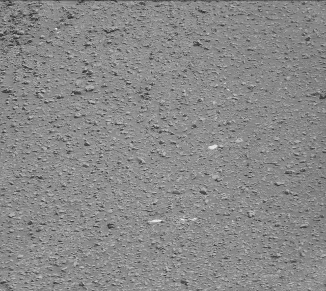 Sol 2945: Mast Camera (Mastcam)