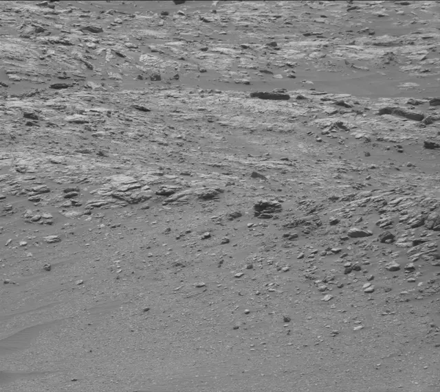 Sol 2945: Mast Camera (Mastcam)