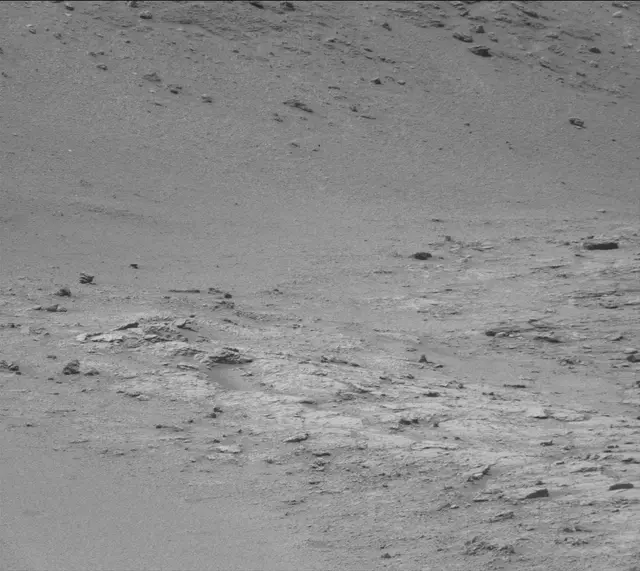 Sol 2945: Mast Camera (Mastcam)