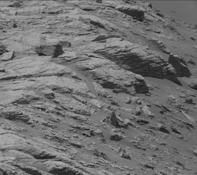 Sol 2945: Mast Camera (Mastcam)