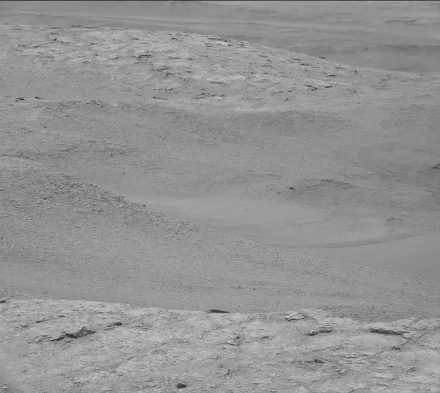 Sol 2945: Mast Camera (Mastcam)
