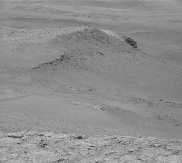 Sol 2945: Mast Camera (Mastcam)