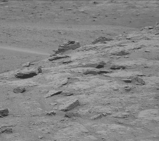 Sol 2945: Mast Camera (Mastcam)
