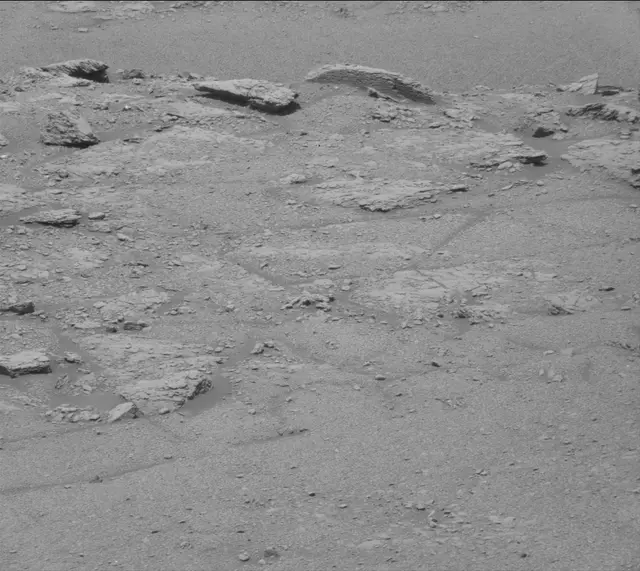 Sol 2945: Mast Camera (Mastcam)